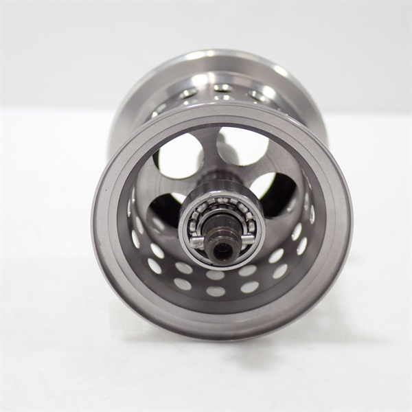 レボＬＴＺＡＥ７４レーシング左